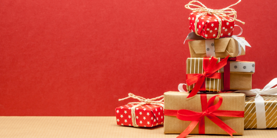 When People Search for Gifts on Amazon